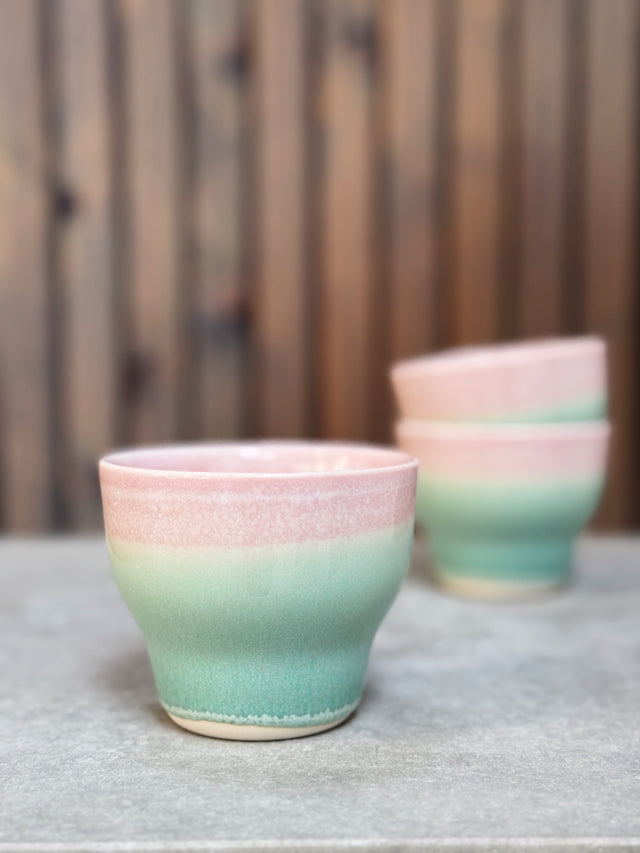 HORIZON medium cup - sea rose / grass