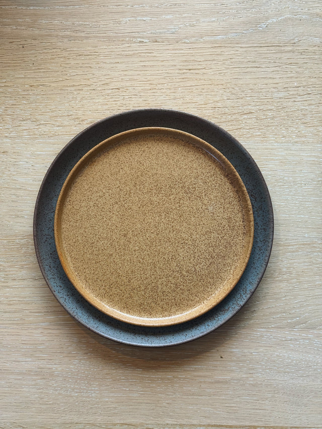 Nordland Medium Plate - Ochre