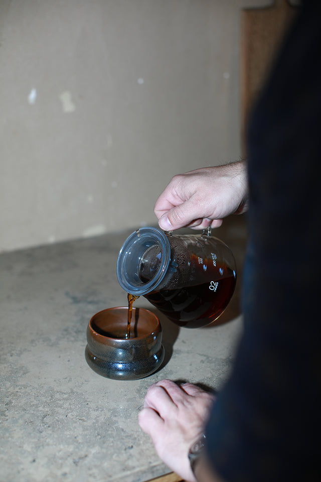 IWA Large Cup - Brown Oilspot