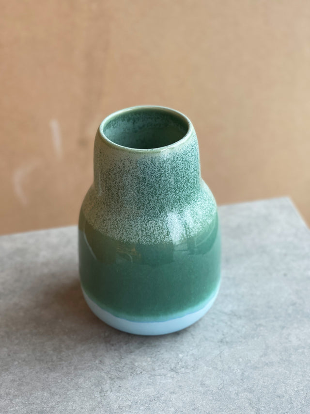 HORIZON large vase - grass/matte baby blue