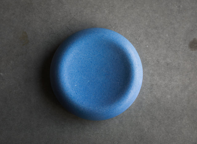 Pebble Medium Dish - Sky